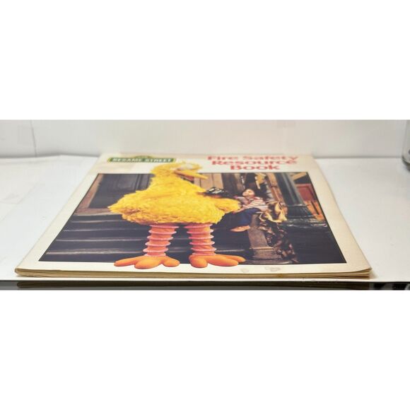 Sesame Street Fire Safety Resource Book 1982 Scripts Drills Rare VHTF - Picture 10 of 11